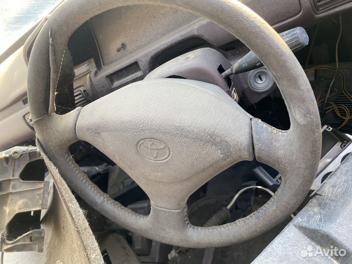 Руль Toyota Camry V20