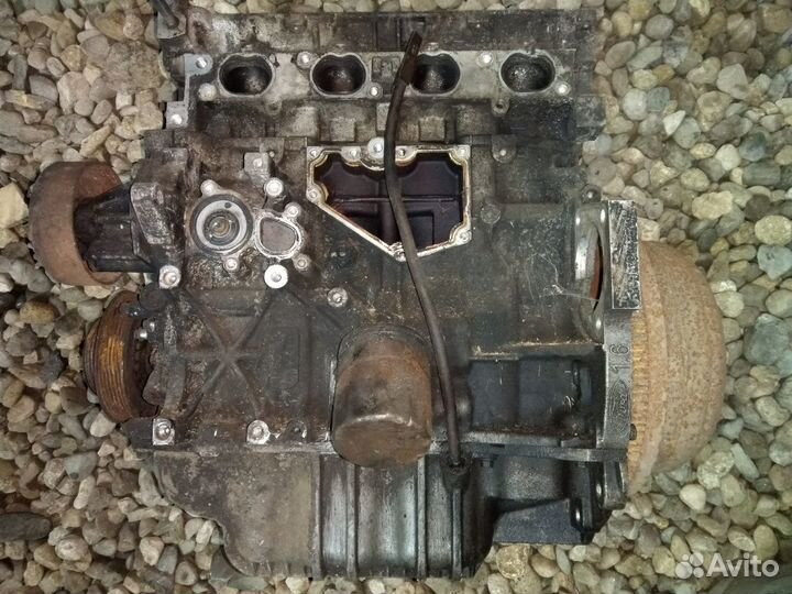 Блок Двс ford fusion fiesta с гбц без валов 1.6