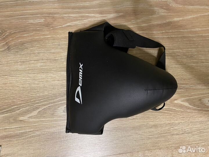 Защита паха для единоборств Demix