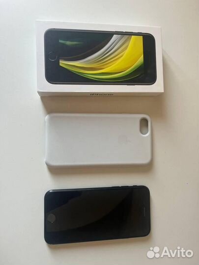 iPhone SE (2020), 64 ГБ