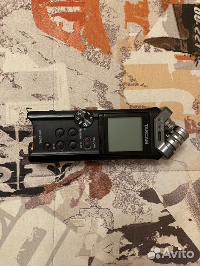 Диктофон/рекордер Tascam DR-22WL