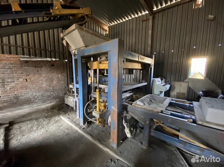 Оборудование для пр-ва стеновых блоков, плитки