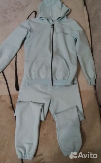 Спортивный костюм