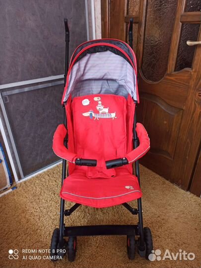 Прогулочная коляска