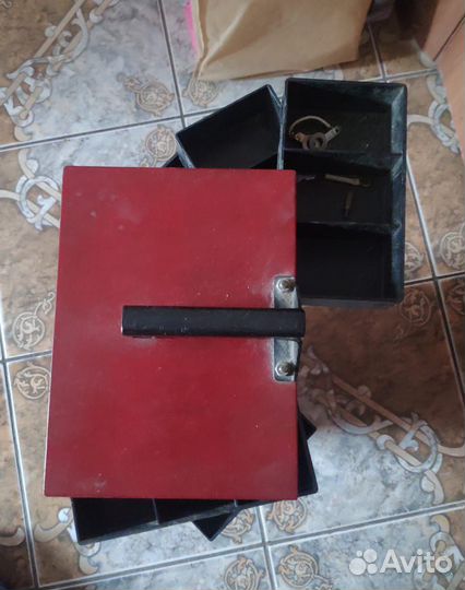 Система хранения / органайзер / стойка для мелочей