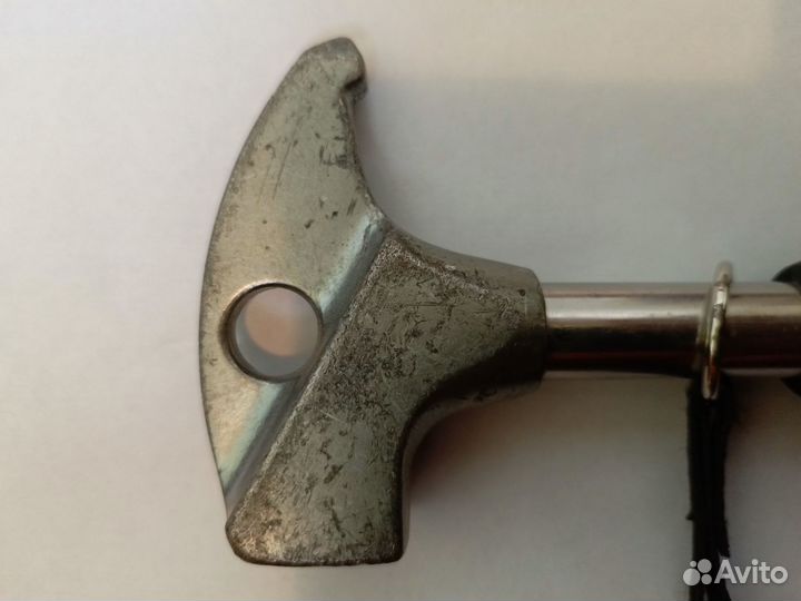 Молоток Там Там Petzl спелеологический. Б/у