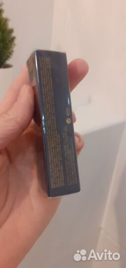 Блеск для придания объёма Estee Lauder