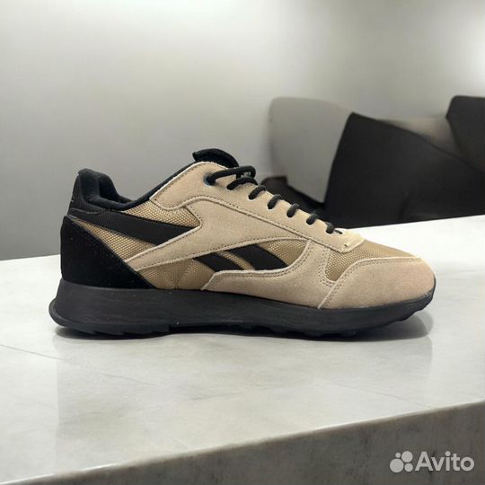 Кроссовки Reebok Classic Leather Beige