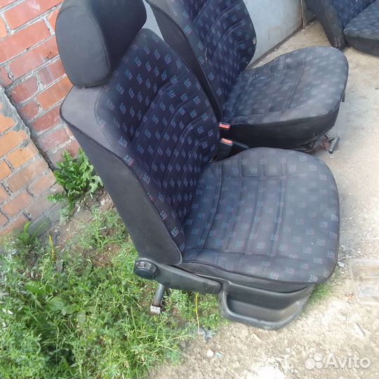 Сиденья гольф 3 golf 3 комплект