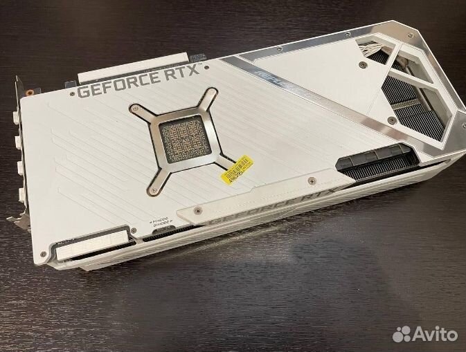 Видеокарта asus rog strix rtx 3090 oc white