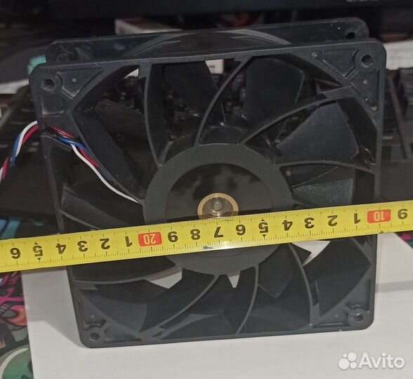 Вентилятор 120мм QFR1212GHE 2,7а и 140мм
