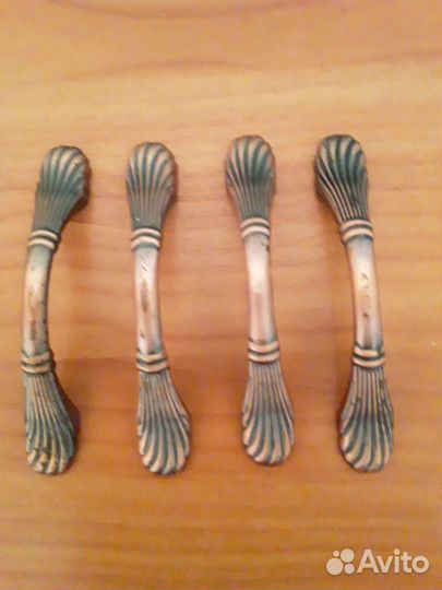 Мебельные ручки