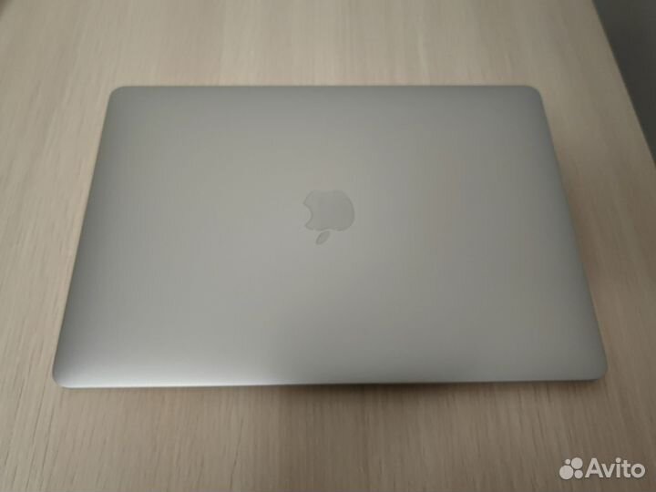 Apple MacBook Air 13 retina 2019