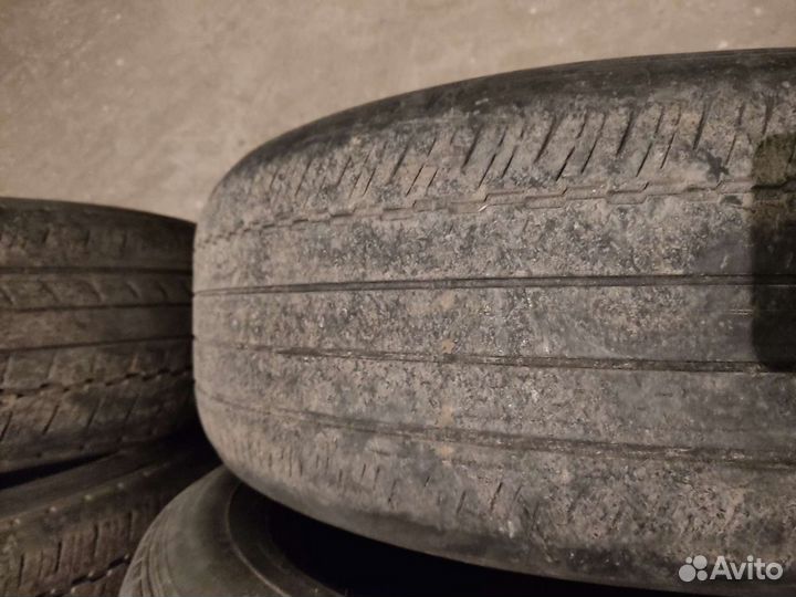 Dunlop Grandtrek ST30 245/55 R19