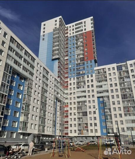 Мойка окон витрин альпинистами