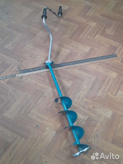 Ледобур Танар