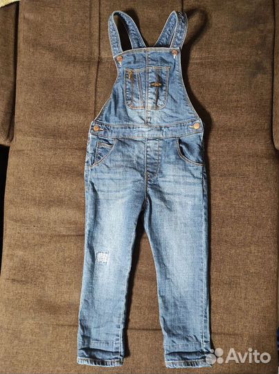 Джинсовый комбинезон