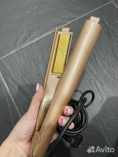 Выпрямитель для волос