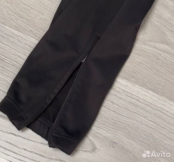 Спортивный костюм для подростка оригинал