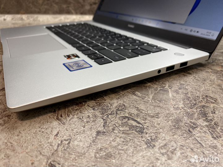 Huawei D15 Ruzen 7 5700U/8Gb/512 новый Гарантия