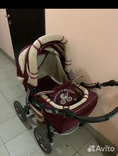 Прогулочная коляска