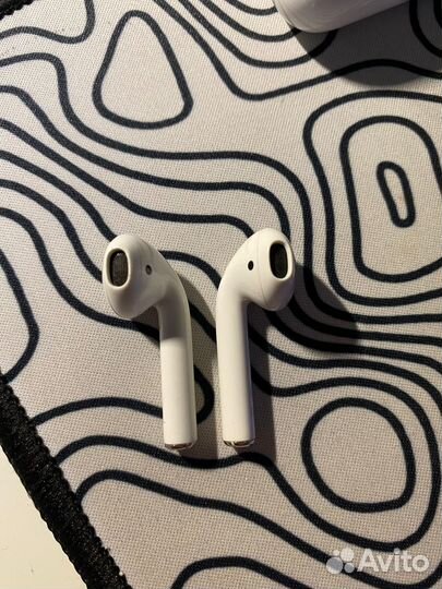 Apple AirPods 1