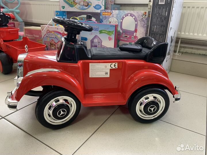 Машинка-каталка Mercedes Bens 300s (LS-128A)