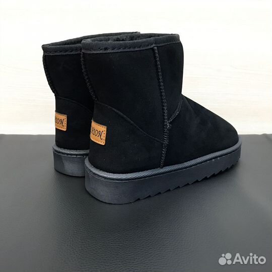Угги зимние черные