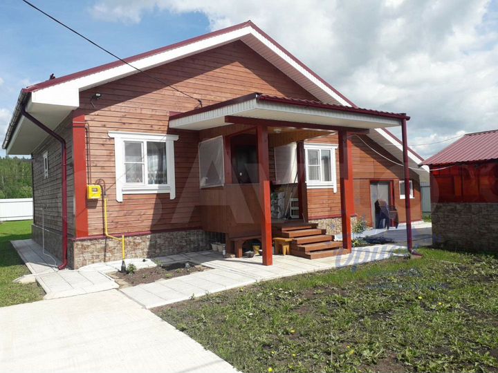 Коттедж 110 м² на участке 10 сот.