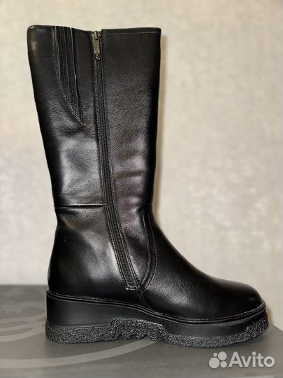 Сапоги женские зимние 39 размер новые