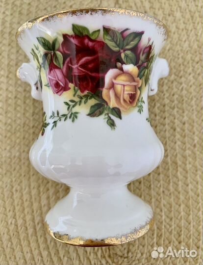 Вазочка с ручками Royal Albert