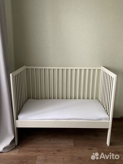 Детская кроватка Икея с матрасом