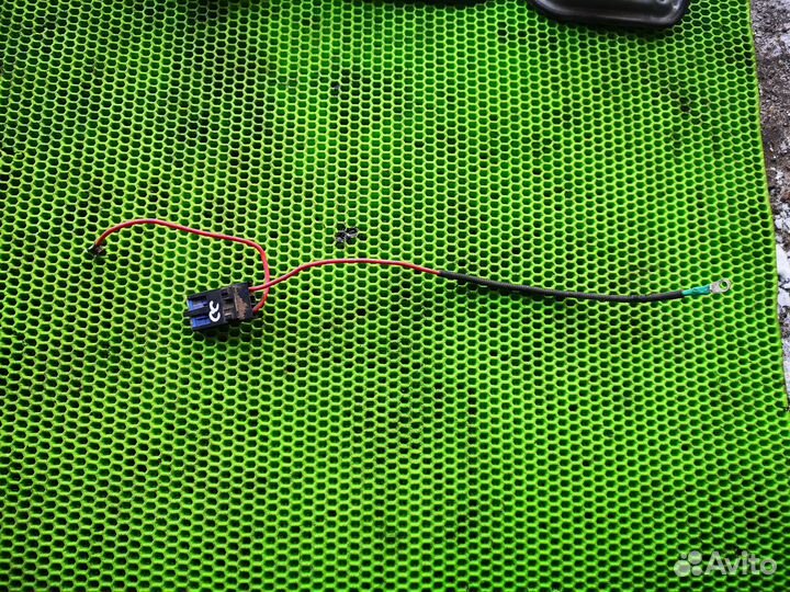 Проводка с предохранителем для VW, Skoda, Audi