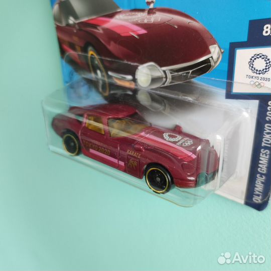 Машинка Hot wheels