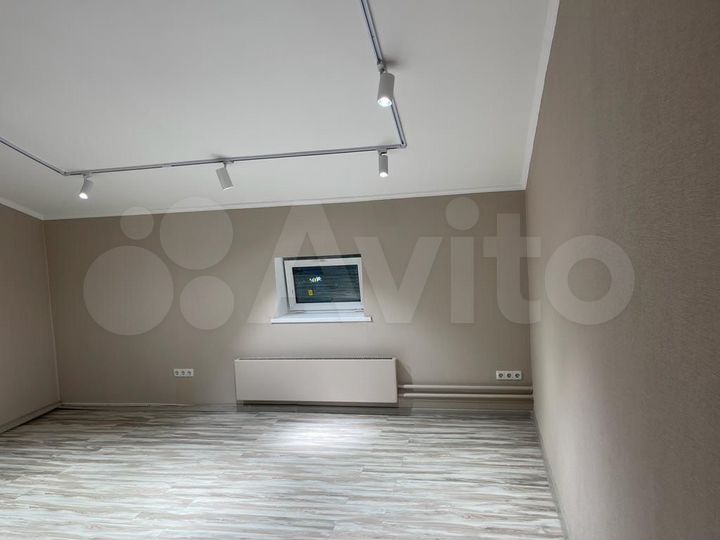 Свободного назначения, 25 м²