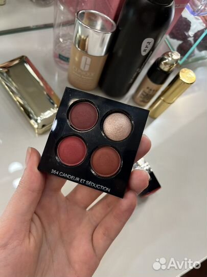 Тени для век chanel