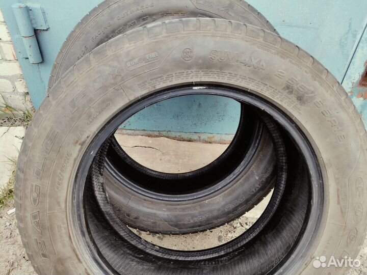 Goodyear Eagle F1 Asymmetric SUV 4x4 255/55 R18 109V