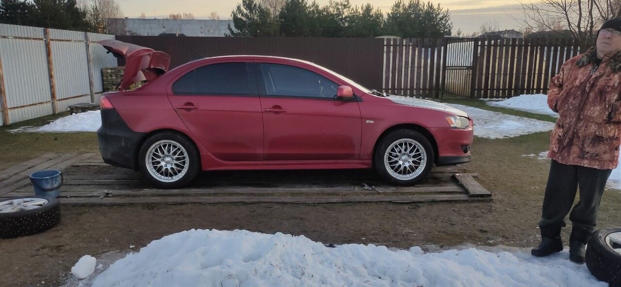 Mitsubishi Lancer: фото владельца