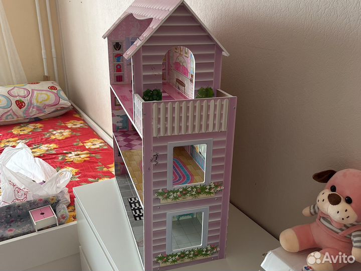 Домик кукольный