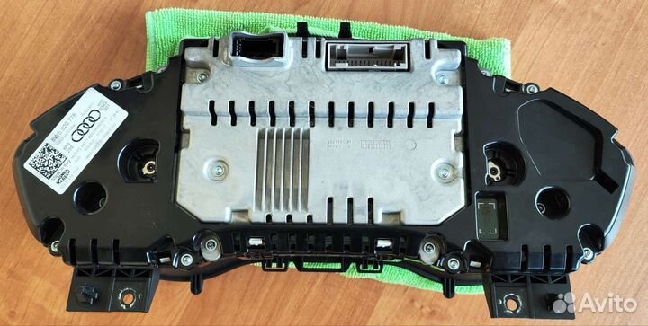 Щиток приборов Audi S4/S5/SQ5