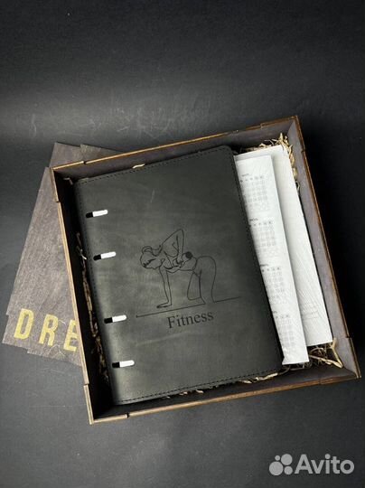 Ежедневник из натуральной кожи с гравировкой