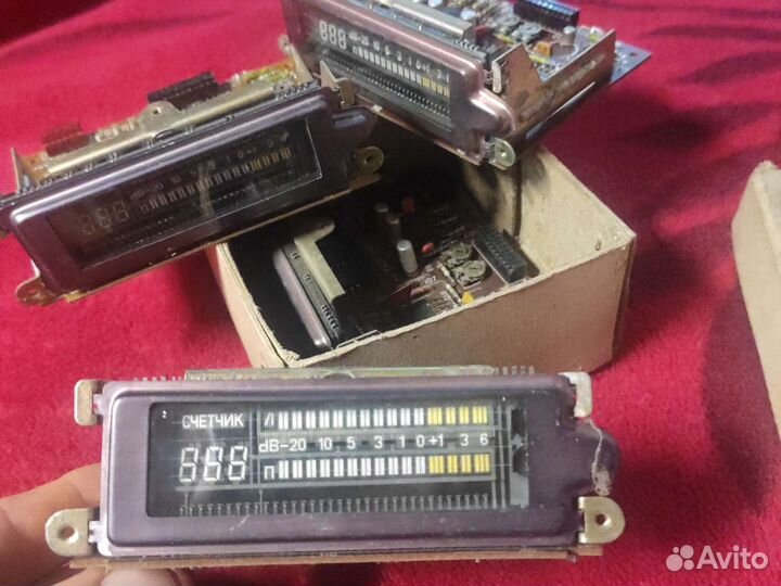 Индикаторы уровня сигнала 2.068.001