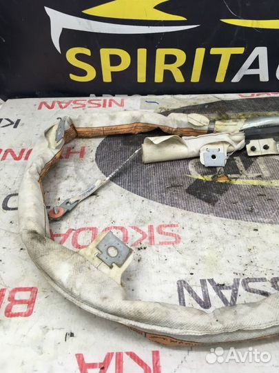 Шторка безопасности правая Hyundai Sonata NF G4KD