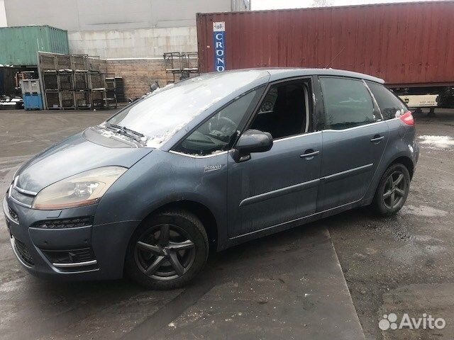 Разбор на запчасти Citroen C4 Picasso