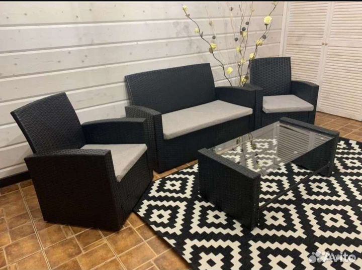 Садовая мебель из ротанга от производителя