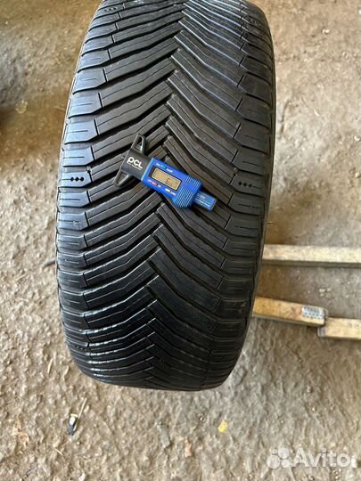 Michelin CrossClimate 2 255/45 R19