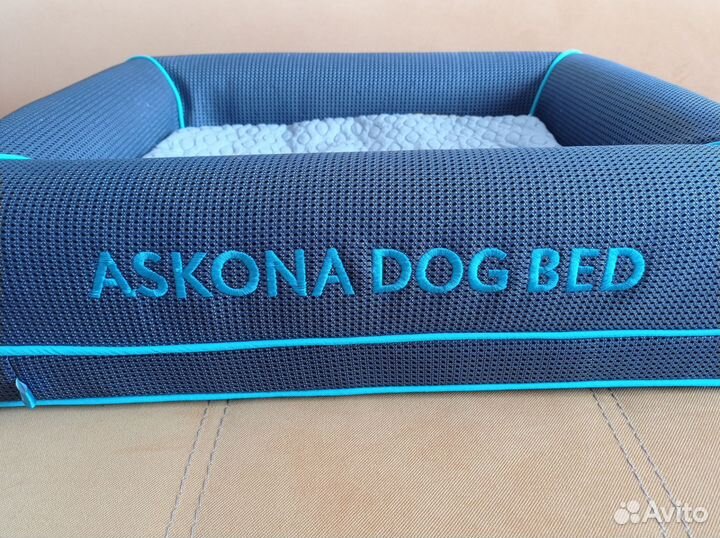 Лежанка для маленьких собак и Мейнкунов