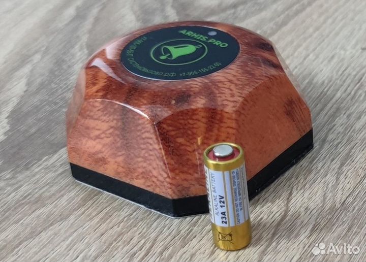 Кнопка вызова официанта цвет 