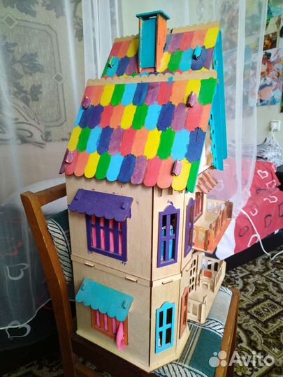 Домик кукольный с мебелью