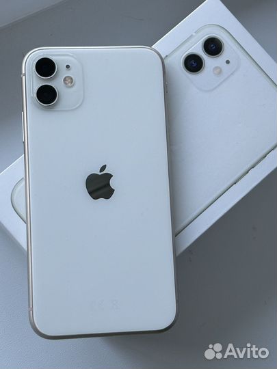 iPhone 11, 64 ГБ